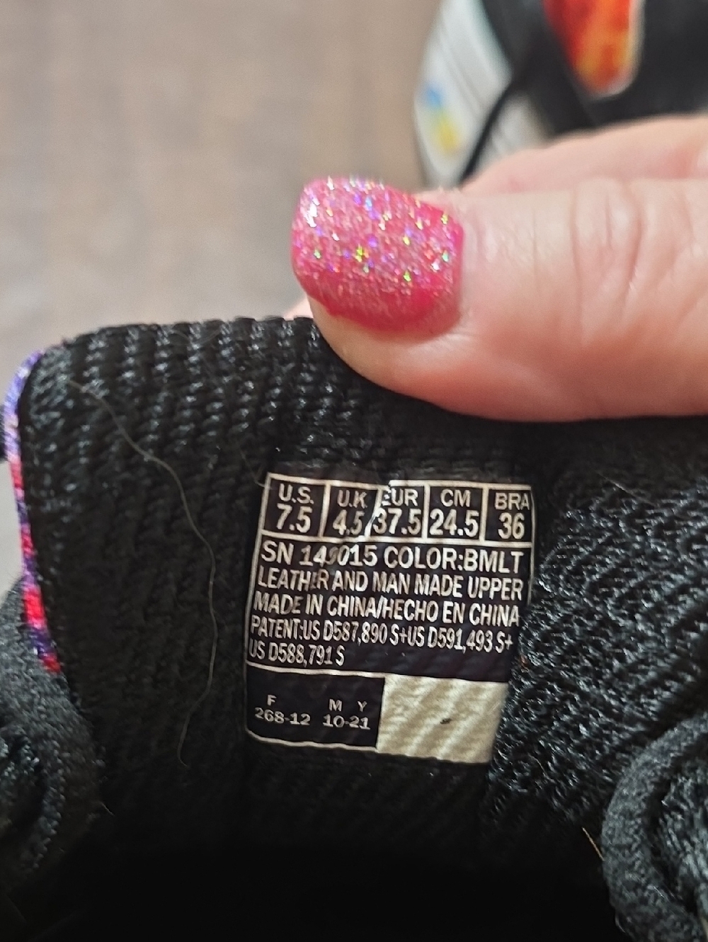 Skechers Women's Black Multi D'Lites Tie-Dye Accent Sneakers - Picture 6 of 7